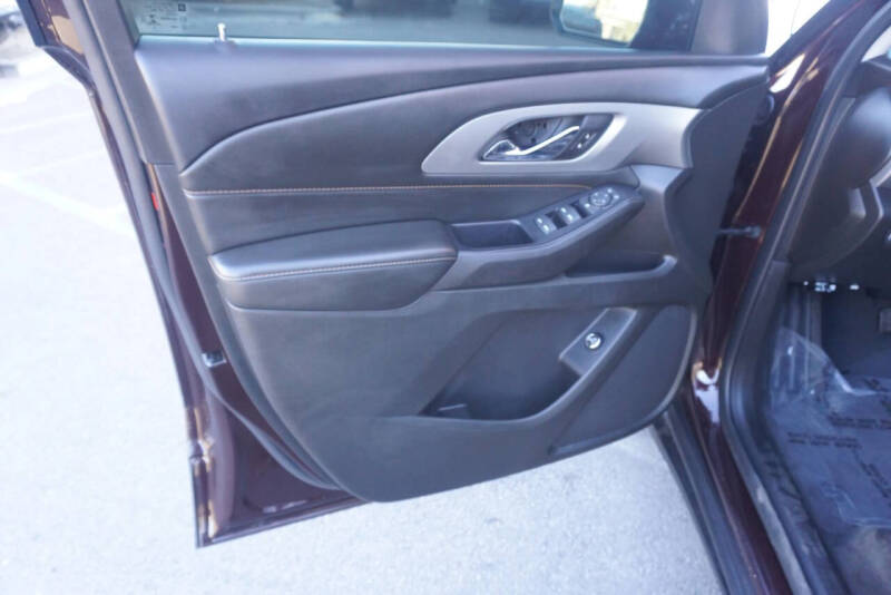 2020 Chevrolet Traverse LT Leather