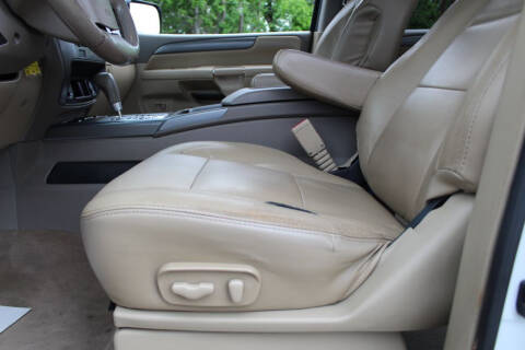 2012 Nissan Armada SV