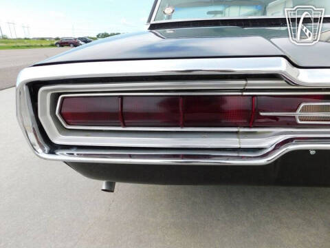 1966 Ford Thunderbird