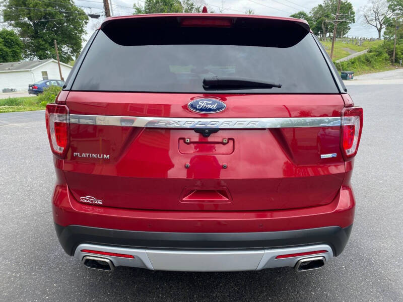 2017 Ford Explorer Platinum