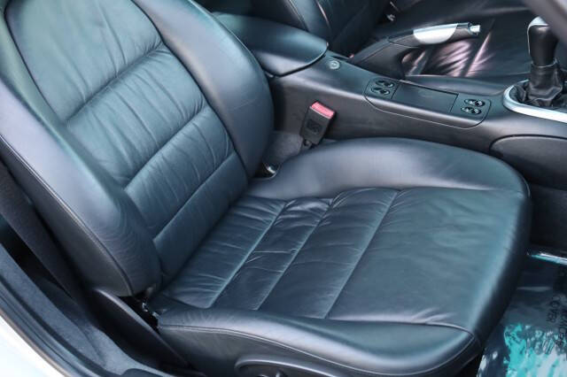 2004 Porsche 911 Carrera 4S