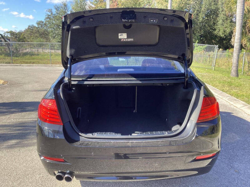 2016 BMW 5 Series 528i