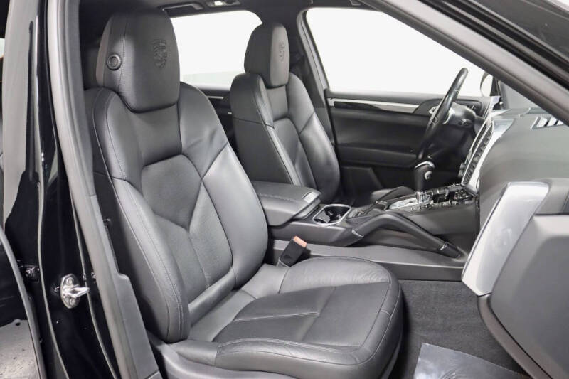 2014 Porsche Cayenne