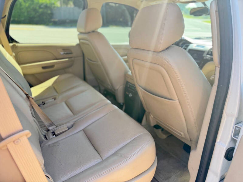 2012 Cadillac Escalade Hybrid