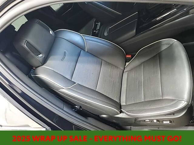 2023 Cadillac Escalade Sport