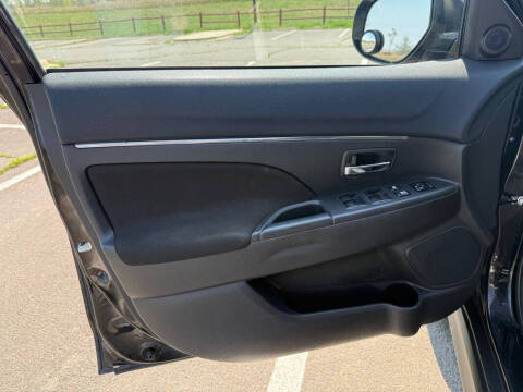 2016 Mitsubishi Outlander Sport ES