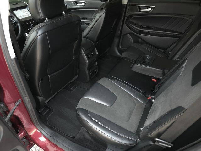 2016 Ford Edge Sport