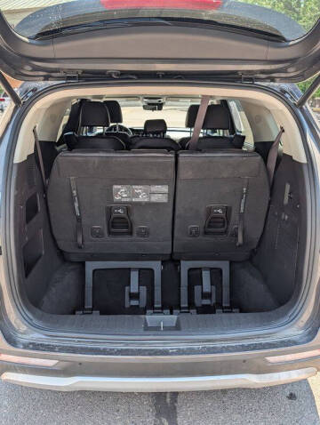 2022 Kia Carnival EX