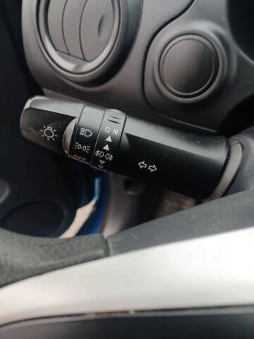 2017 Mitsubishi Mirage ES