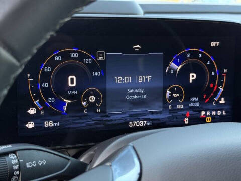 2025 Chevrolet Suburban LT