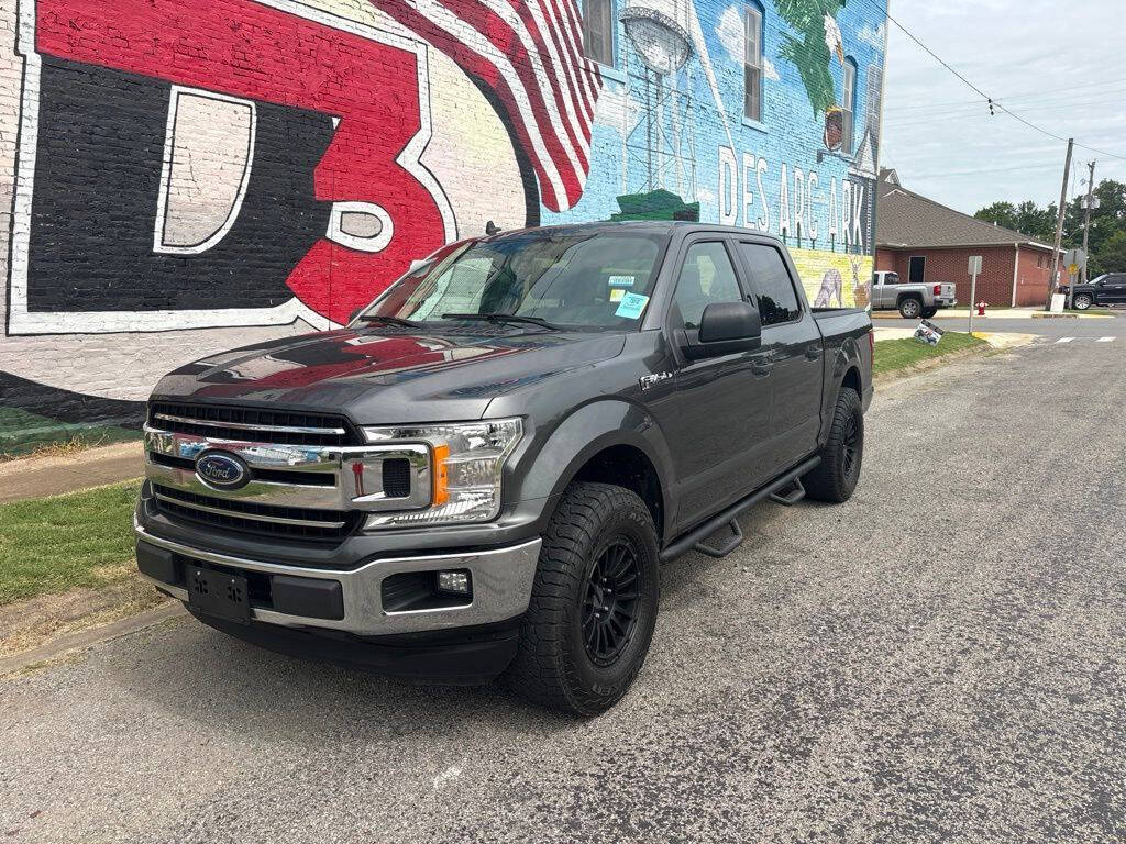 Gray 2019 Ford F-150 XLT 2