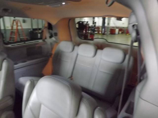 2010 Chrysler Town and Country Limited