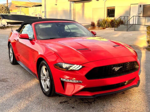 2022 Ford Mustang EcoBoost