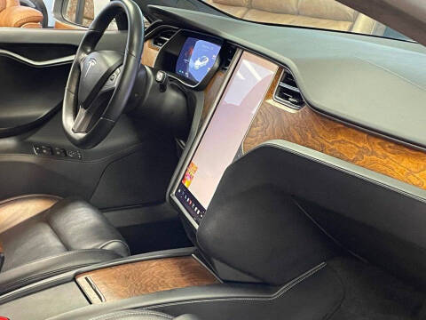 2020 Tesla Model S Long Range Plus