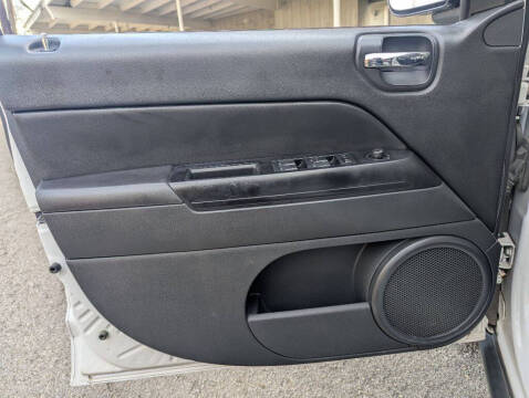 2011 Jeep Compass Sport