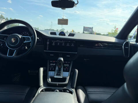 2020 Porsche Cayenne S
