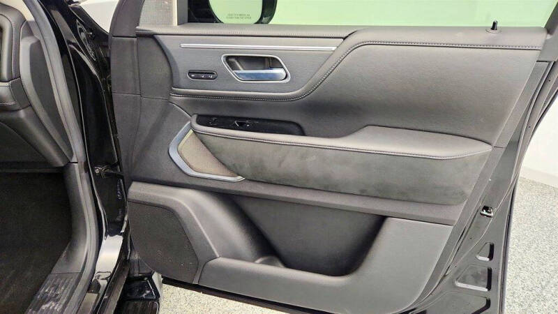 2025 Infiniti QX80 Sensory