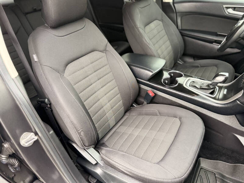2016 Ford Edge SEL