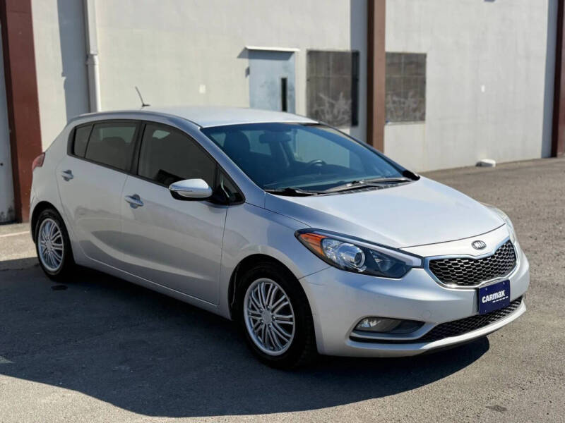 2016 Kia Forte5 LX