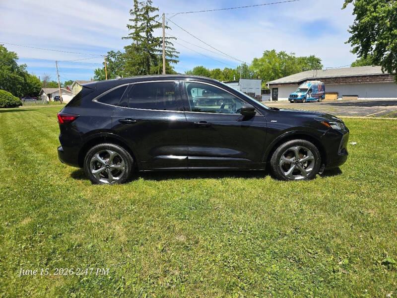 2023 Ford Escape ST-Line
