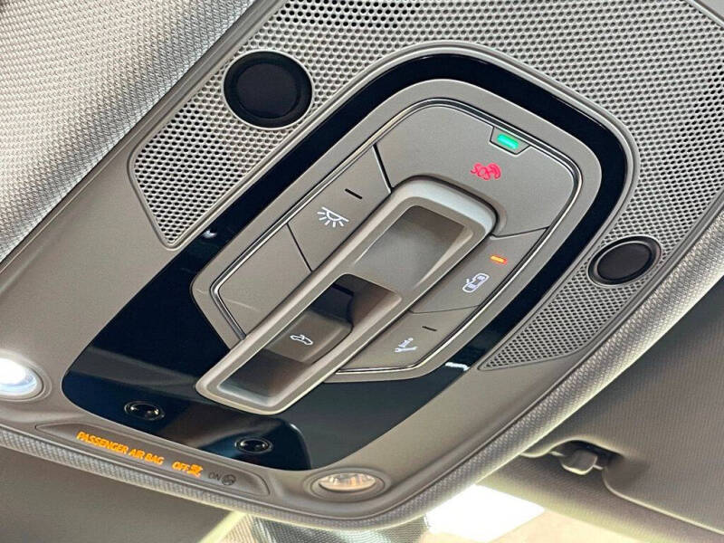 2022 Audi A5 Sportback quattro Premium Plus 40 TFSI