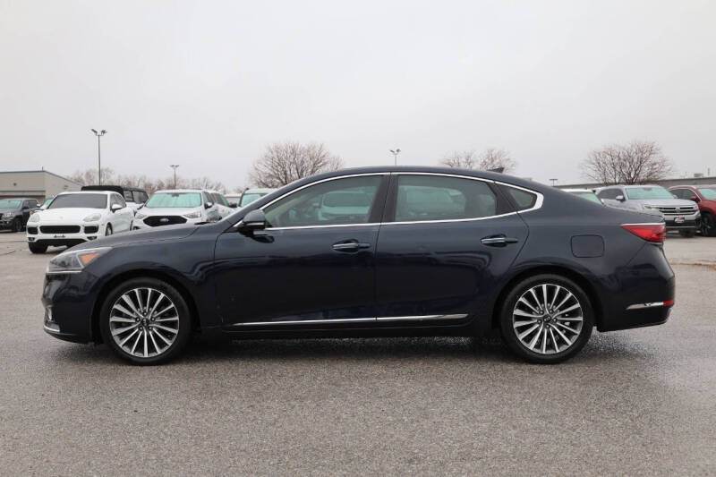 2018 Kia Cadenza Premium