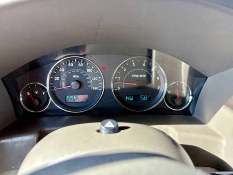 2007 Jeep Commander Sport