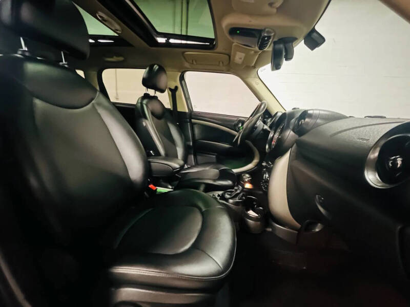 2016 MINI Countryman Cooper