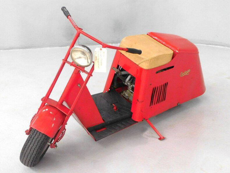 1949 Cushman Model 64