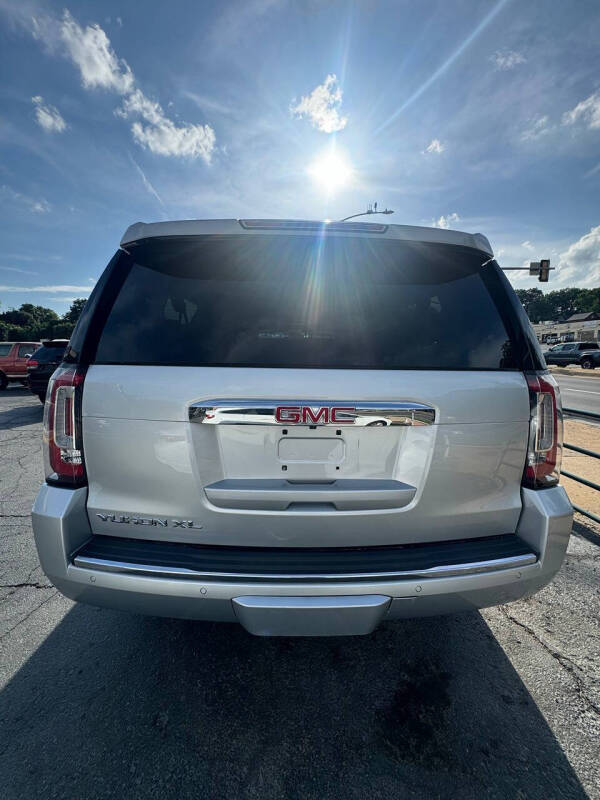 2017 GMC Yukon XL Denali