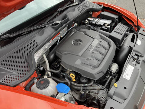 2018 Volkswagen Beetle 2.0T Coast