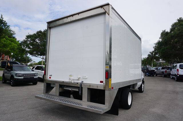 2024 Ford E-Series