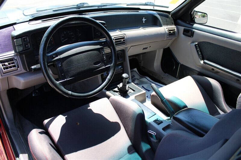 1990 Ford Mustang GT