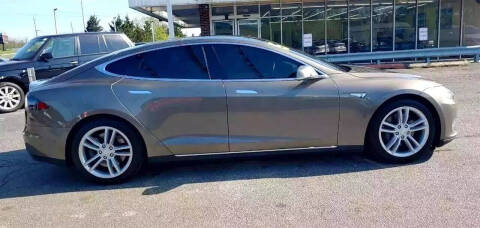 2015 Tesla Model S 70D