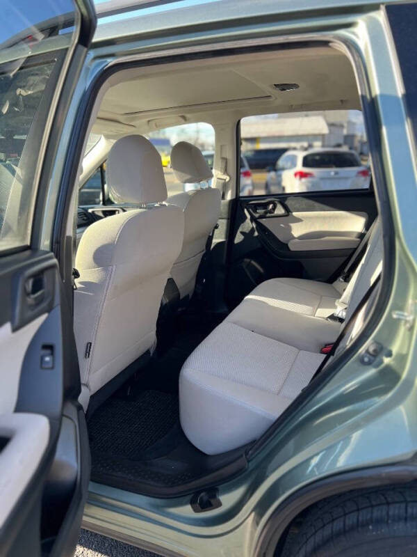 2014 Subaru Forester 2.5i Premium