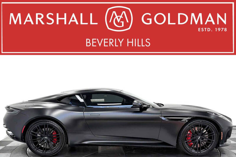 2025 Aston Martin DB12 V8