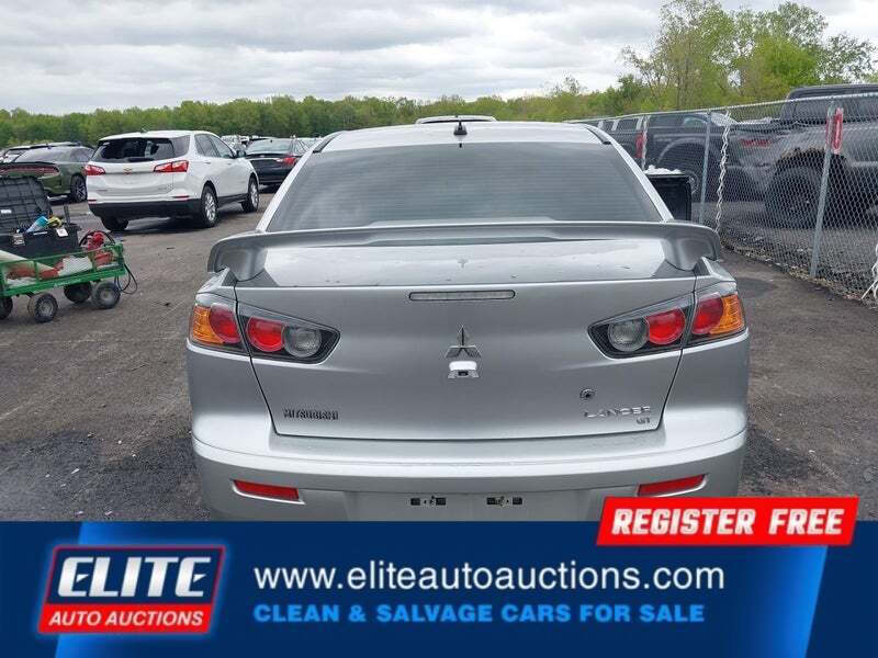 Silver 2016 Mitsubishi Lancer GT 32