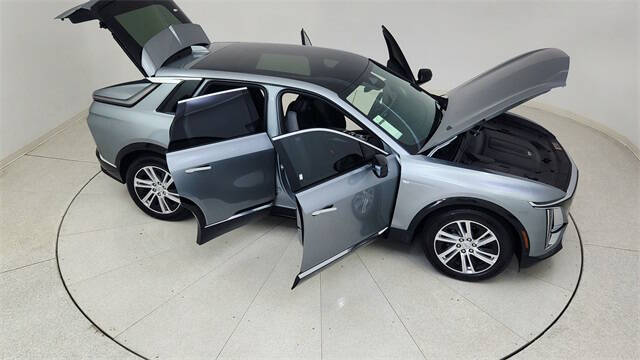 2024 Cadillac LYRIQ Tech