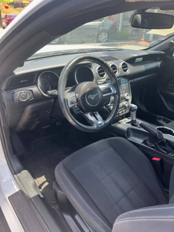 2018 Ford Mustang EcoBoost