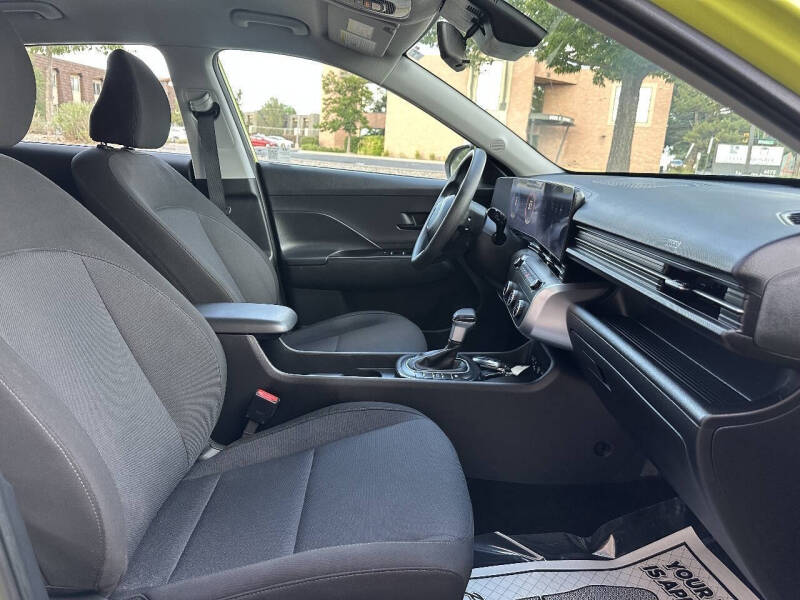 2025 Hyundai Kona SE