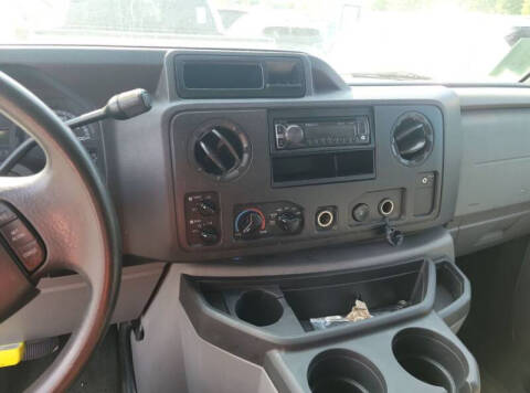 2011 Ford E-Series E-150