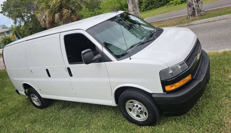 2021 Chevrolet Express 2500