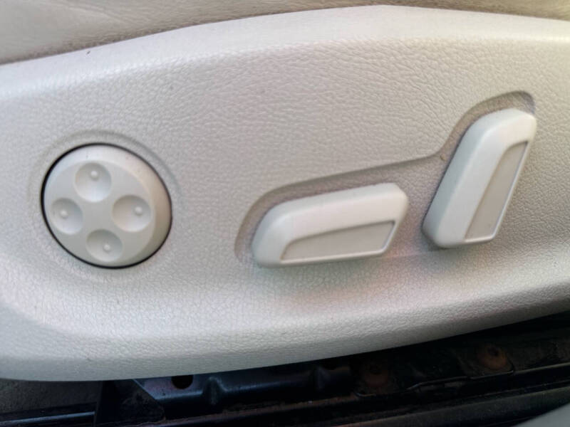 2010 Audi A4 2.0T quattro Avant Premium Plus