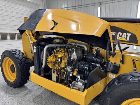 2016 Caterpillar TL642D