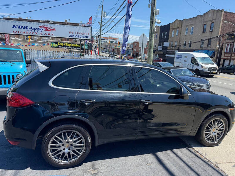 2014 Porsche Cayenne Platinum