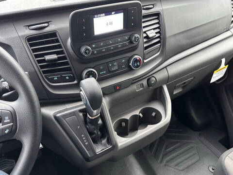 2025 Ford Transit