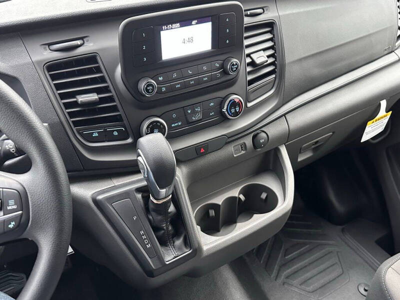 2025 Ford Transit