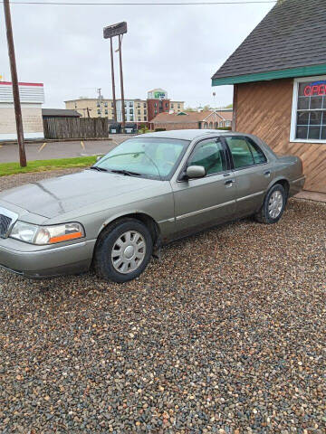 2003 Mercury Grand Marquis for sale at Mid-Ohio Auto Wholesale Inc. in New Philadelphia OH