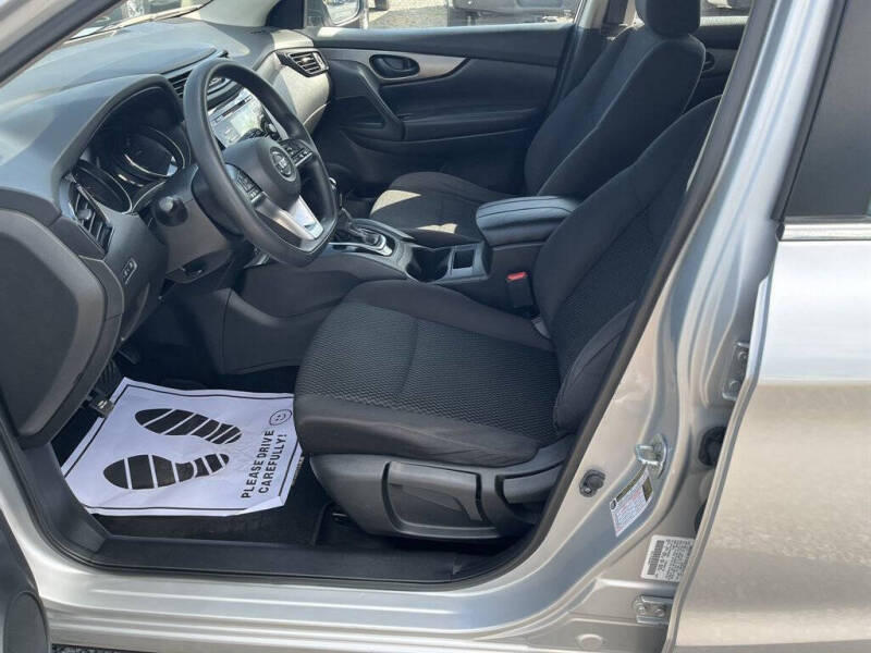 2017 Nissan Rogue Sport S