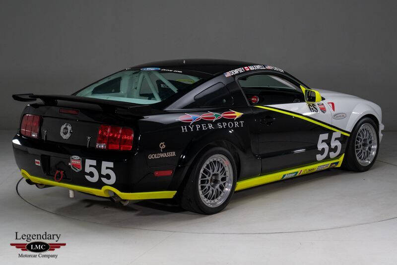 2005 Ford Mustang
